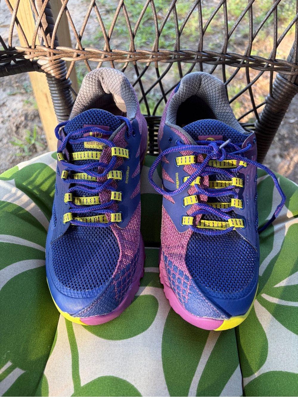 Merrell All Out Charge Women’s Trail Running Shoes Size 10 Hiking Camping